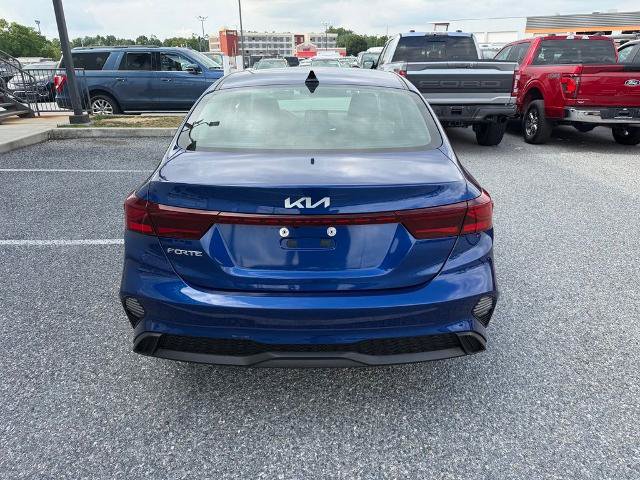 Used 2023 Kia Forte LXS FWD image 7