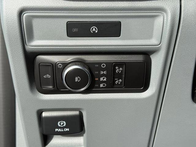 Certified 2025 Ford F150 XLT w/ Equipment Group 301A Standard image 9