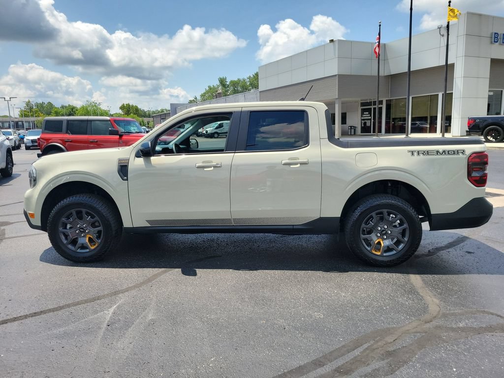 Certified 2024 Ford Maverick Tremor w/ Tremor Off-Road Package AWD/4WD image 7