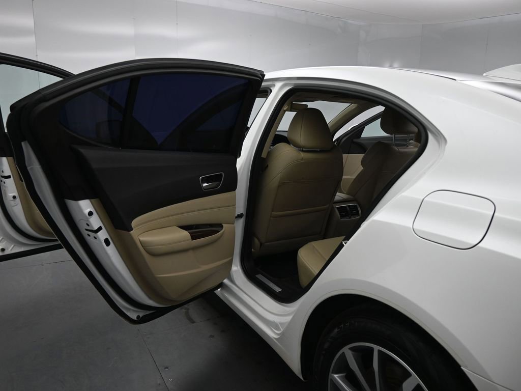 Used 2019 Acura TLX FWD image 47