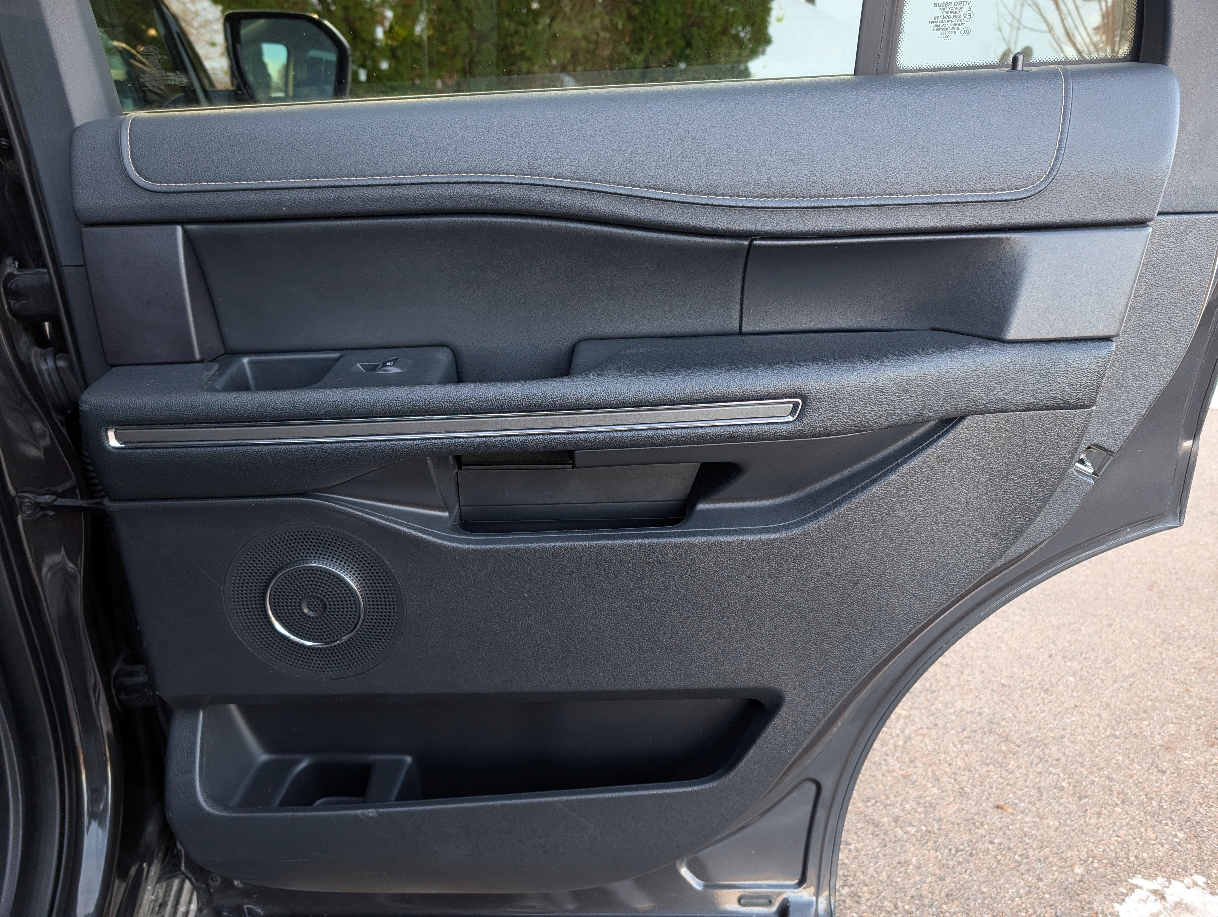 Certified 2024 Ford Expedition XLT image 39