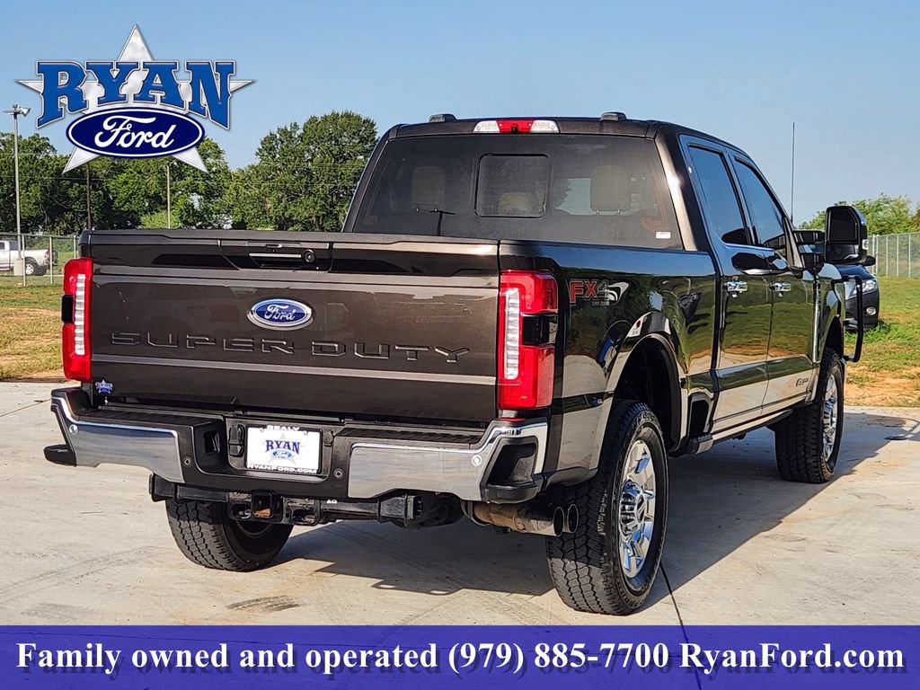Certified 2024 Ford F250 Lariat w/ Lariat Ultimate Package AWD/4WD image 4