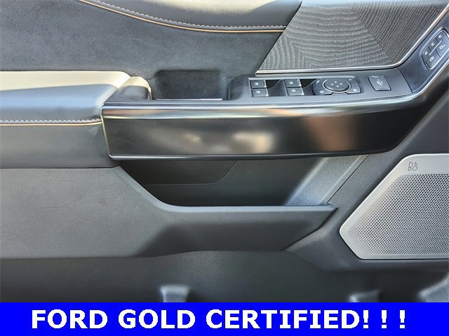 Certified 2023 Ford F150 Platinum w/ Equipment Group 701A High image 32