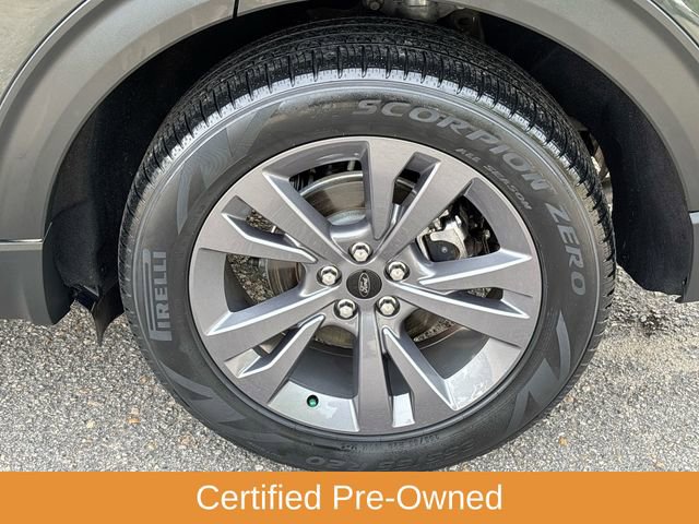 Certified 2022 Ford Explorer XLT w/ Equipment Group 202A image 14