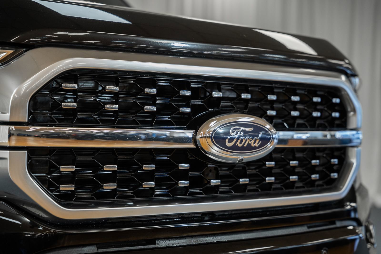 Certified 2023 Ford F150 Platinum image 7