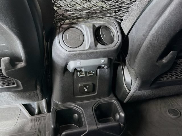 Used 2020 Jeep Gladiator Mojave AWD/4WD image 30
