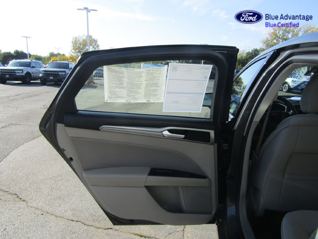 Certified 2019 Ford Fusion SE FWD image 23