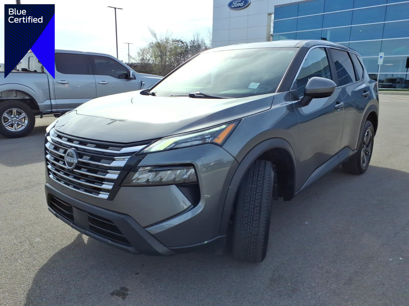 Used 2024 Nissan Rogue SV