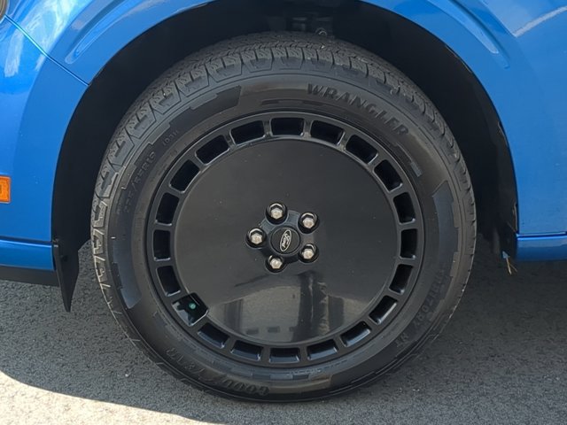 Certified 2025 Ford Maverick Lobo AWD/4WD image 10