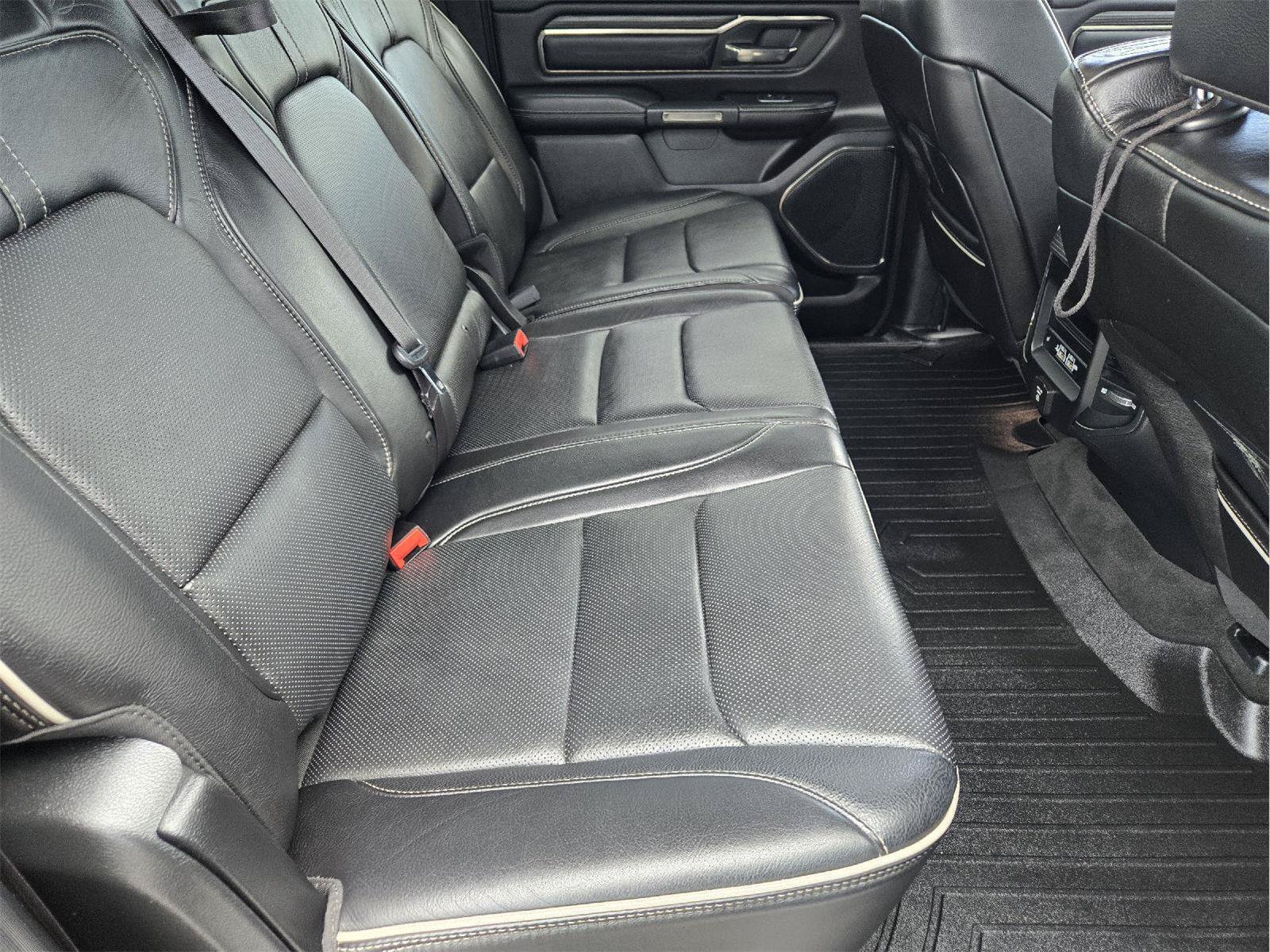 Used 2020 RAM 1500 Limited w/ Advanced Safety Group RWD image 31