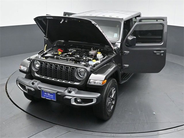 Used 2024 Jeep Gladiator Sport image 54