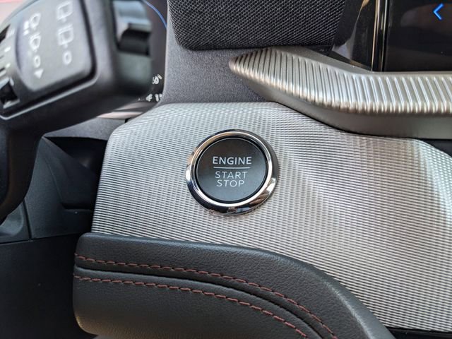 Certified 2025 Ford Explorer Active w/ Active Comfort Package AWD/4WD image 29