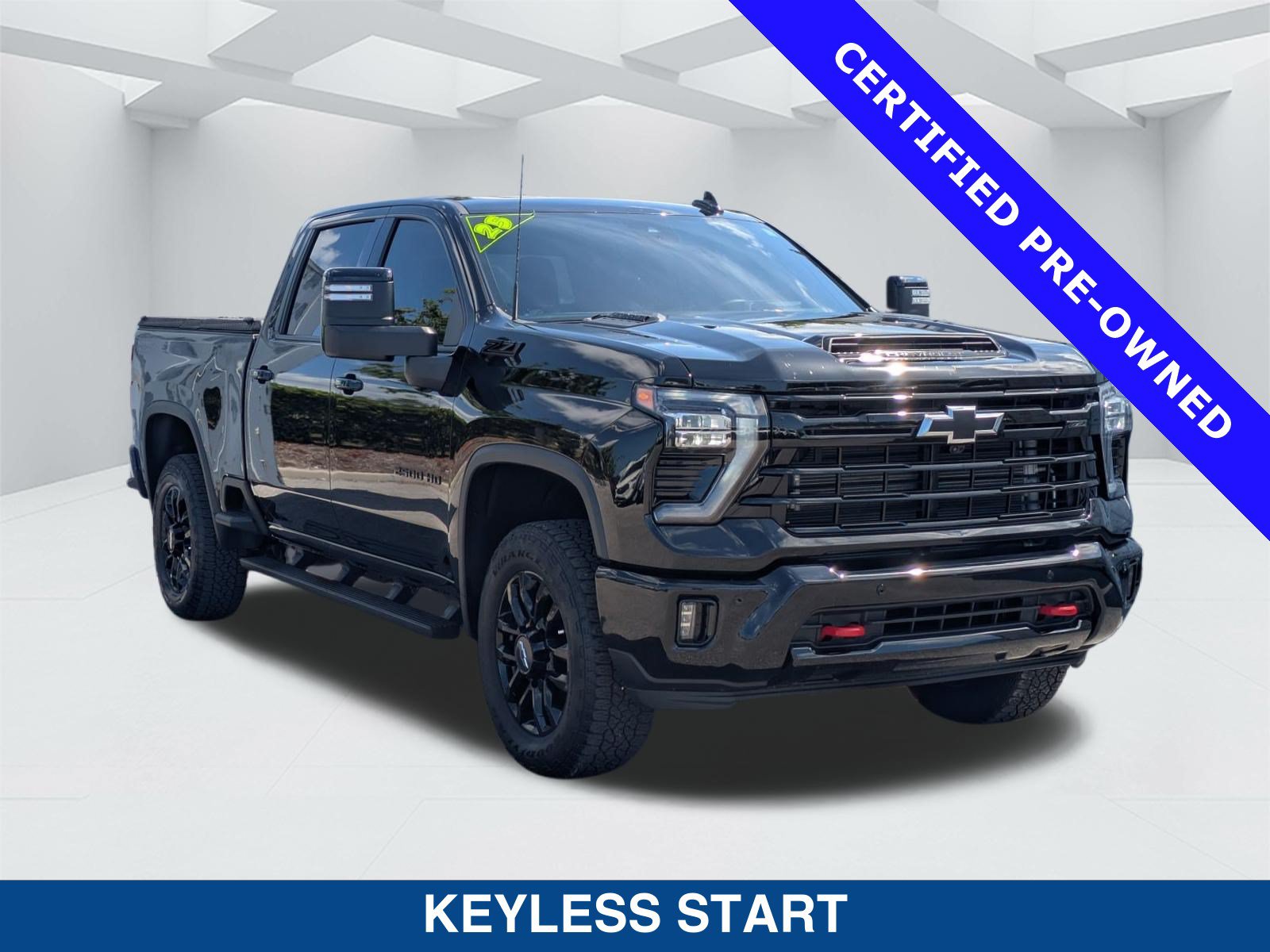 Used 2025 Chevrolet Silverado 2500 LTZ w/ Trail Boss Package AWD/4WD video 3