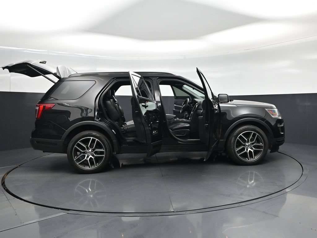 Certified 2019 Ford Explorer Sport AWD/4WD image 5