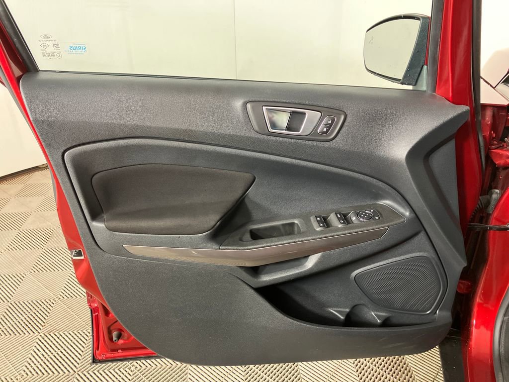Certified 2019 Ford EcoSport SE w/ SE Convenience Package image 23