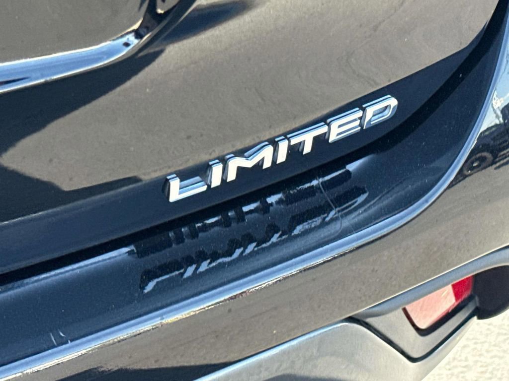 Used 2022 Toyota Highlander Limited image 8