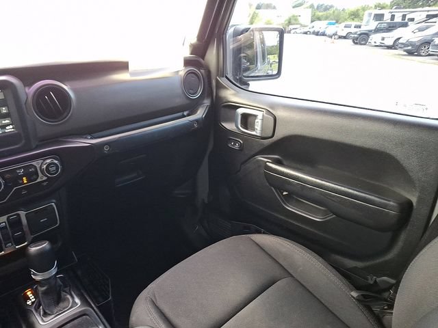Used 2021 Jeep Gladiator Sport AWD/4WD image 23