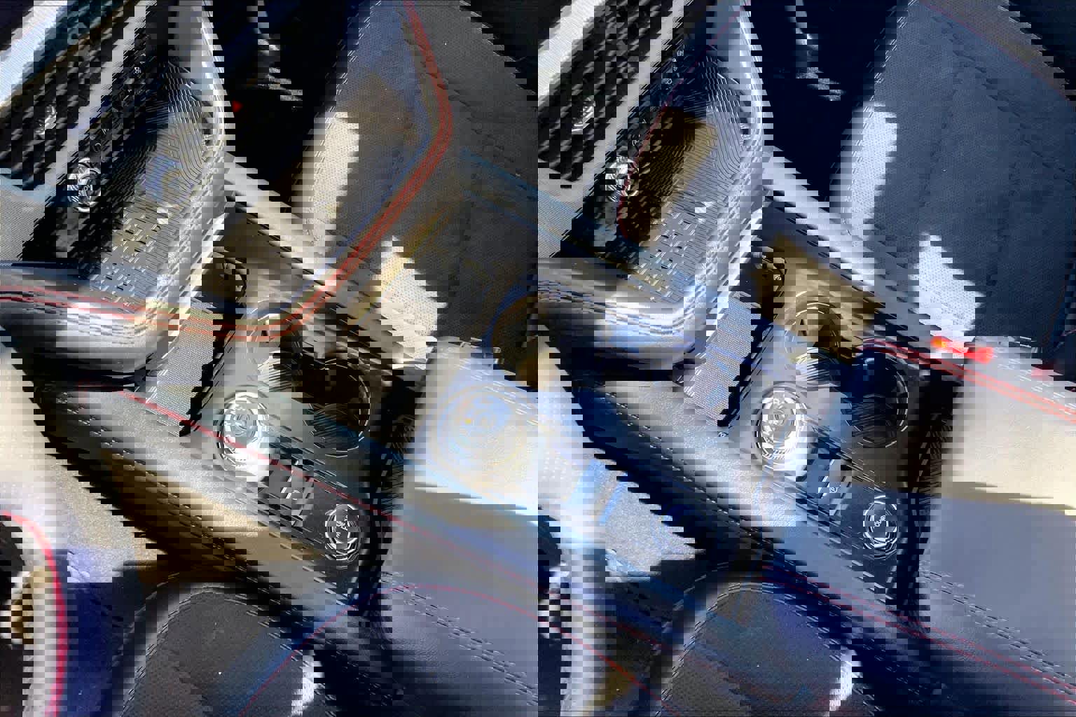 Certified 2025 Ford Explorer ST image 15