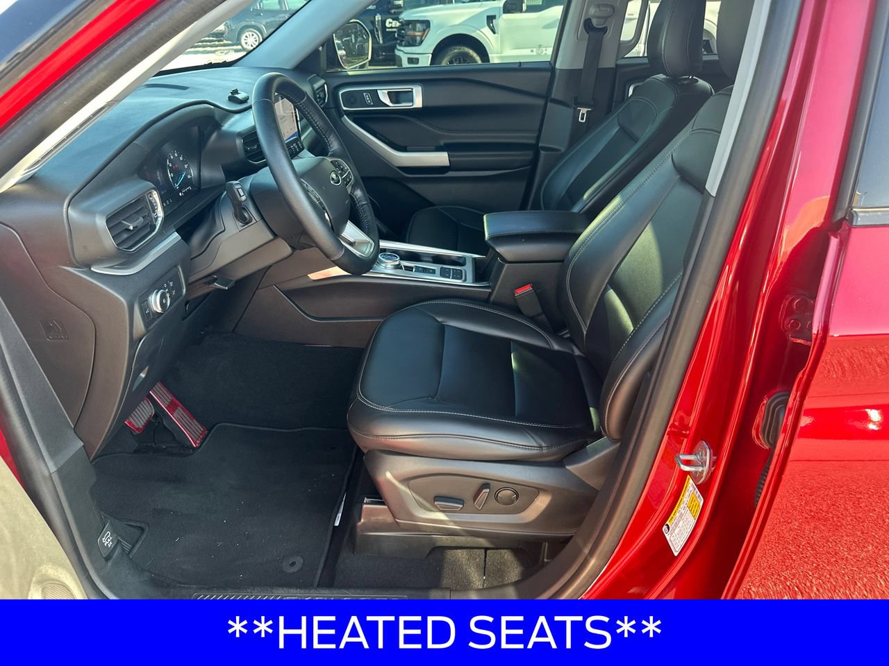 Certified 2021 Ford Explorer XLT w/ Equipment Group 202A RWD image 10