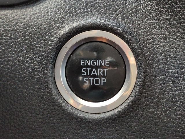 Used 2022 Toyota Tundra SR5 w/ SR5 Convenience Package RWD image 23