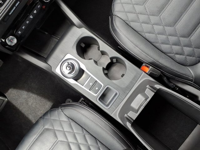 Certified 2023 Ford Escape Platinum w/ Premium Technology Package AWD/4WD image 12