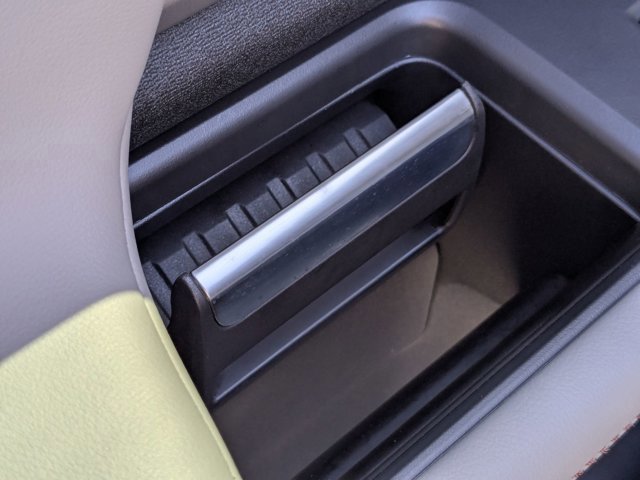 Certified 2025 Ford Expedition Active image 31