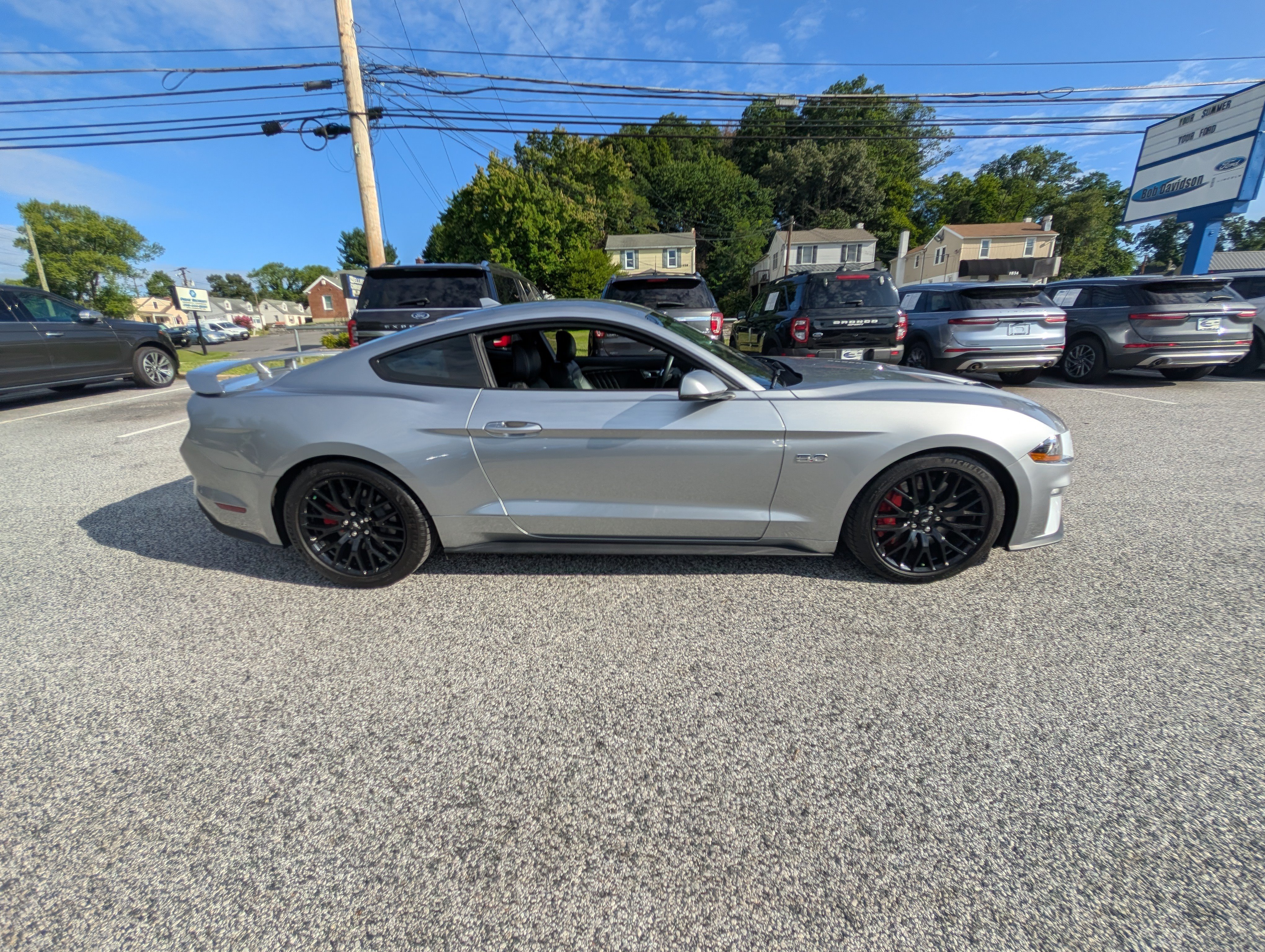 Certified 2020 Ford Mustang GT Premium w/ GT Performance Package RWD image 8