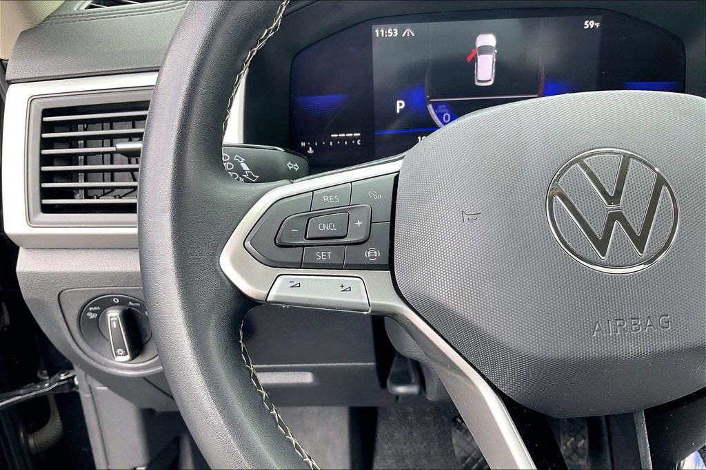 Used 2023 Volkswagen Atlas SE AWD/4WD image 17