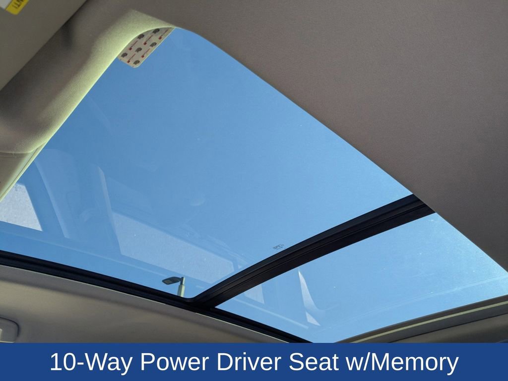 Used 2021 Volkswagen Atlas SEL Premium image 19