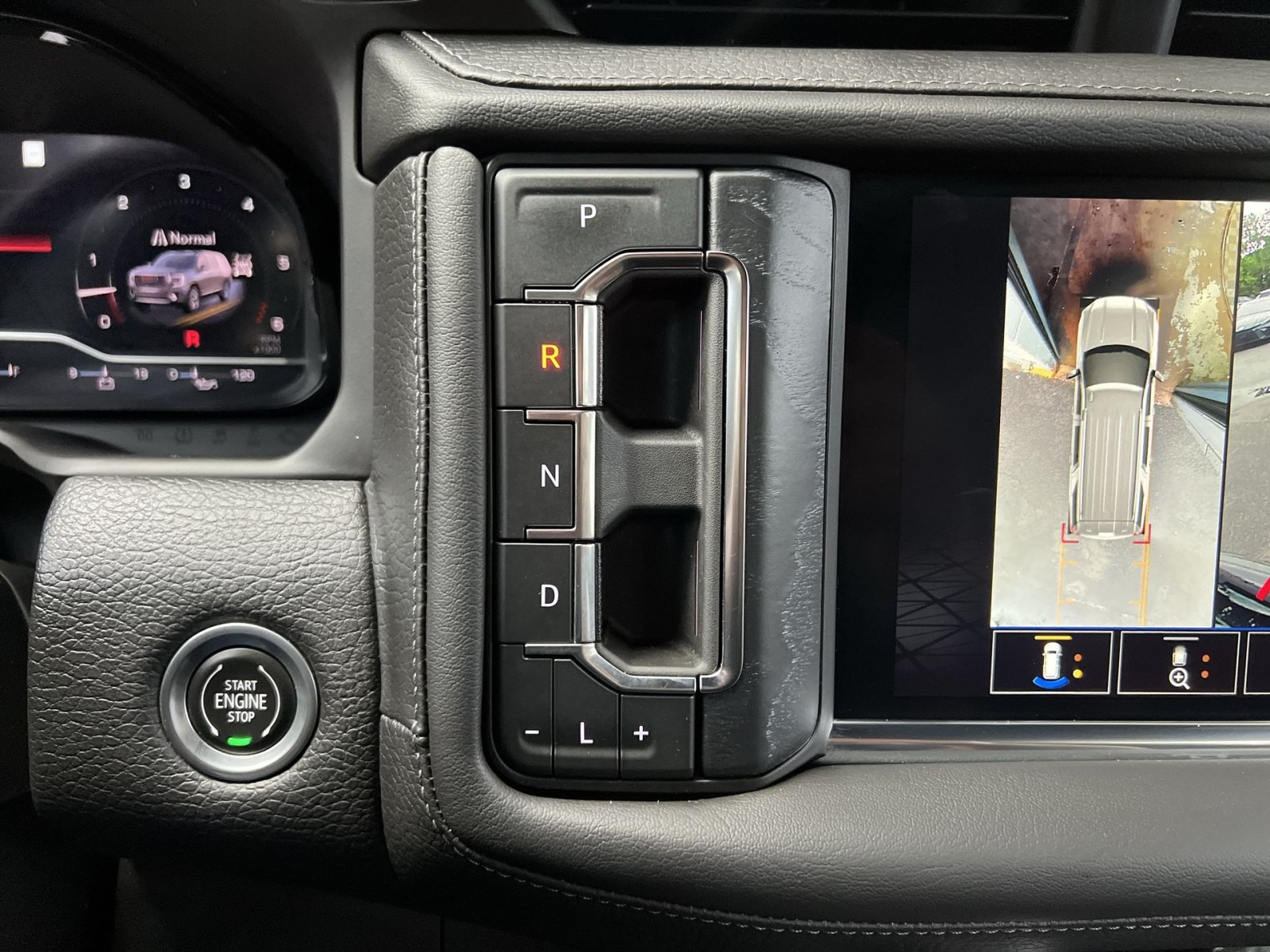 Used 2022 GMC Yukon Denali AWD/4WD image 21