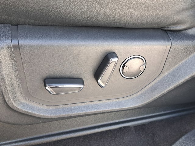 Certified 2023 Ford Expedition Limited image 22