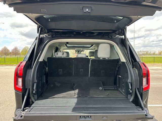 Certified 2025 Ford Expedition Active AWD/4WD image 17