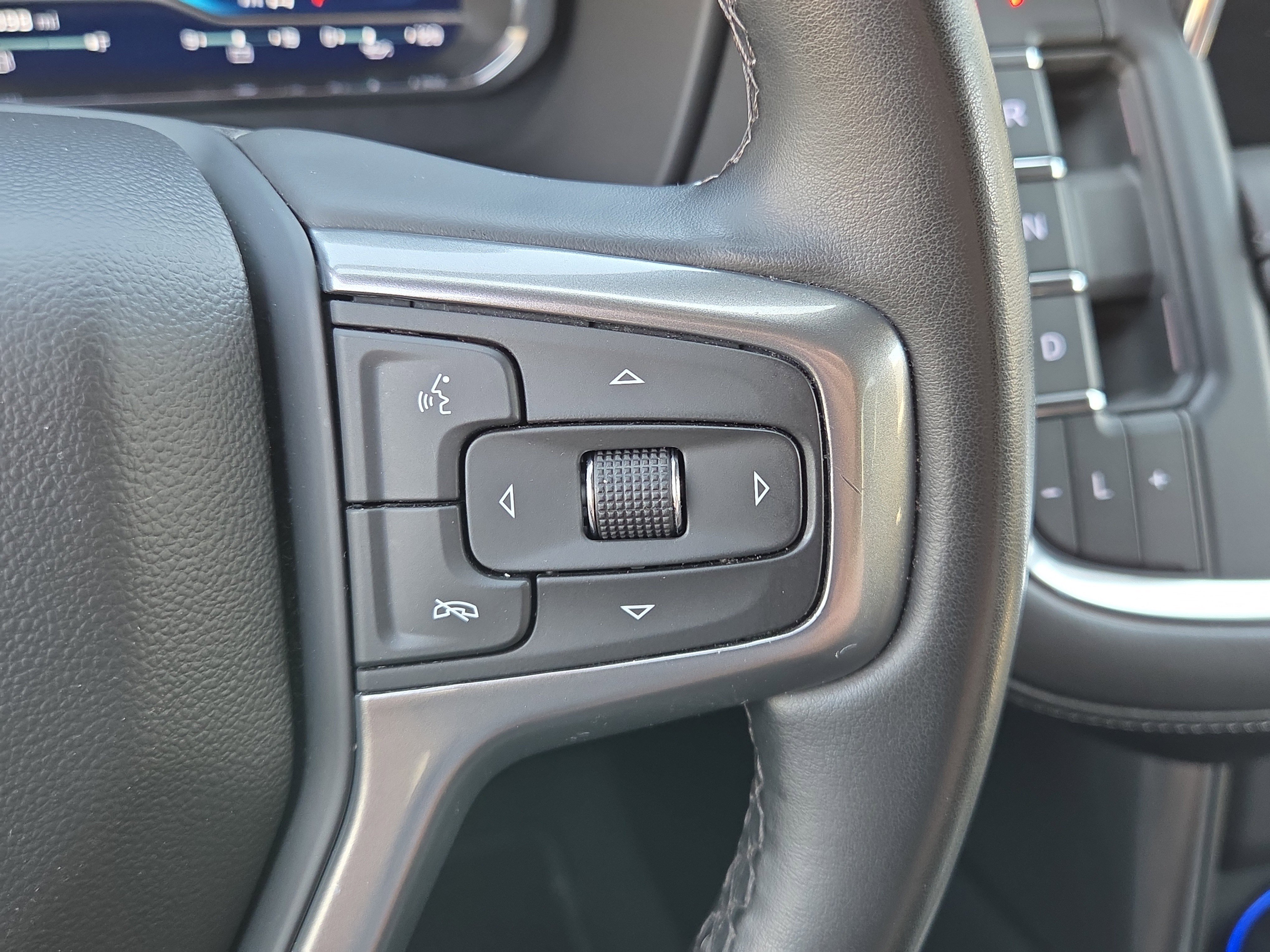 Used 2024 Chevrolet Tahoe LT AWD/4WD image 22