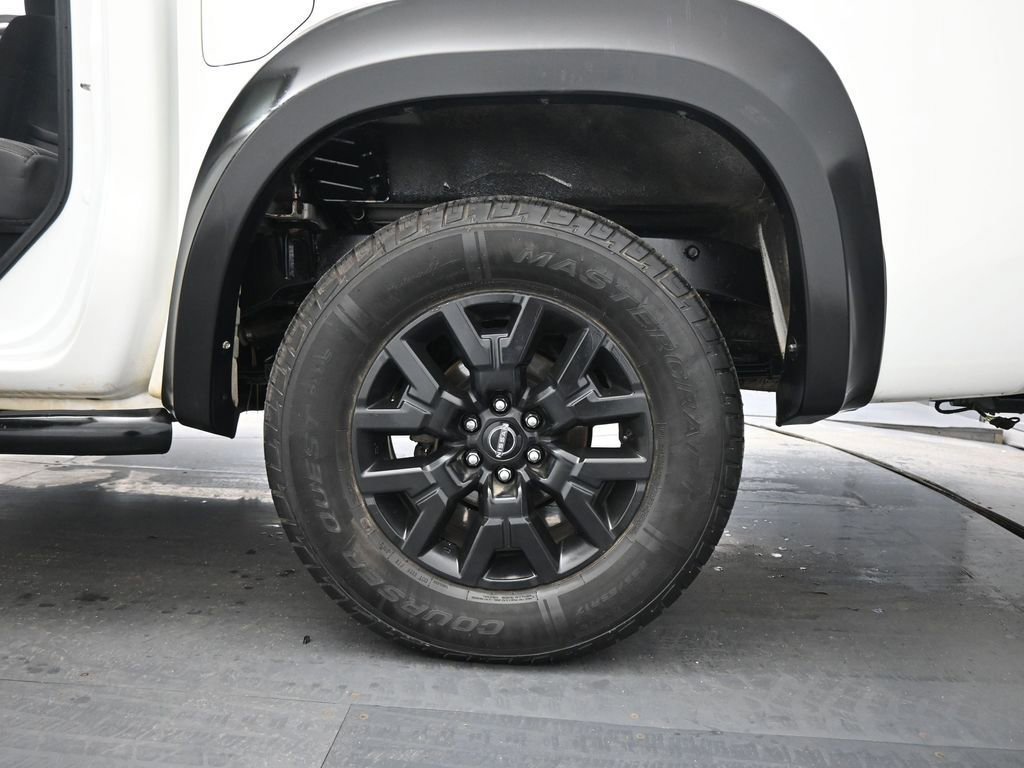 Used 2022 Nissan Frontier SV w/ Technology Package image 49