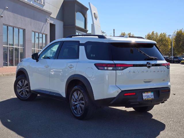 Used 2024 Nissan Pathfinder SV FWD image 6