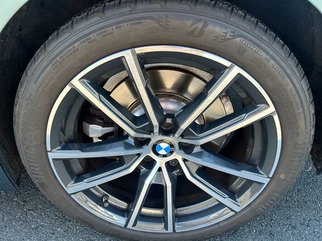Used 2021 BMW 330i Sedan w/ Convenience Package RWD image 14
