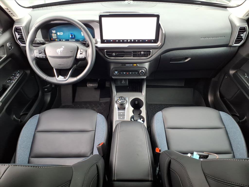 Certified 2025 Ford Bronco Sport Outer Banks w/ Outer Banks Tech Package+ image 11