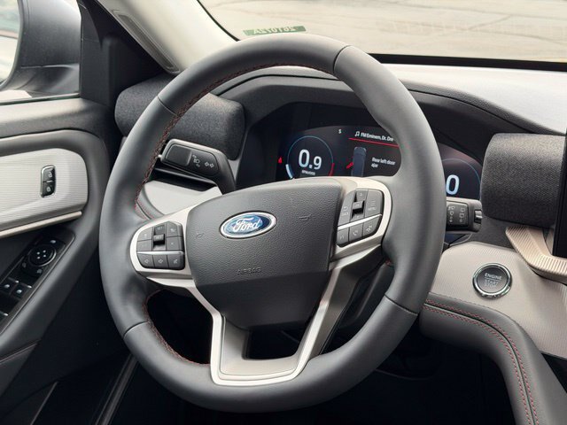 Certified 2025 Ford Explorer Active AWD/4WD image 24