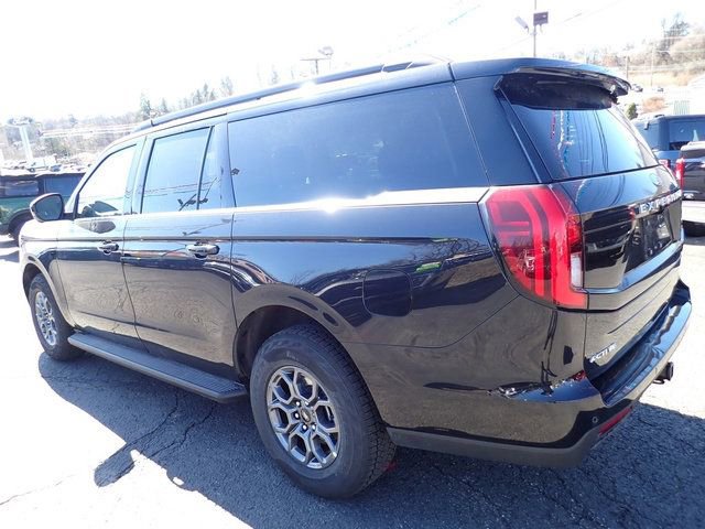 Certified 2025 Ford Expedition Max Active AWD/4WD image 5