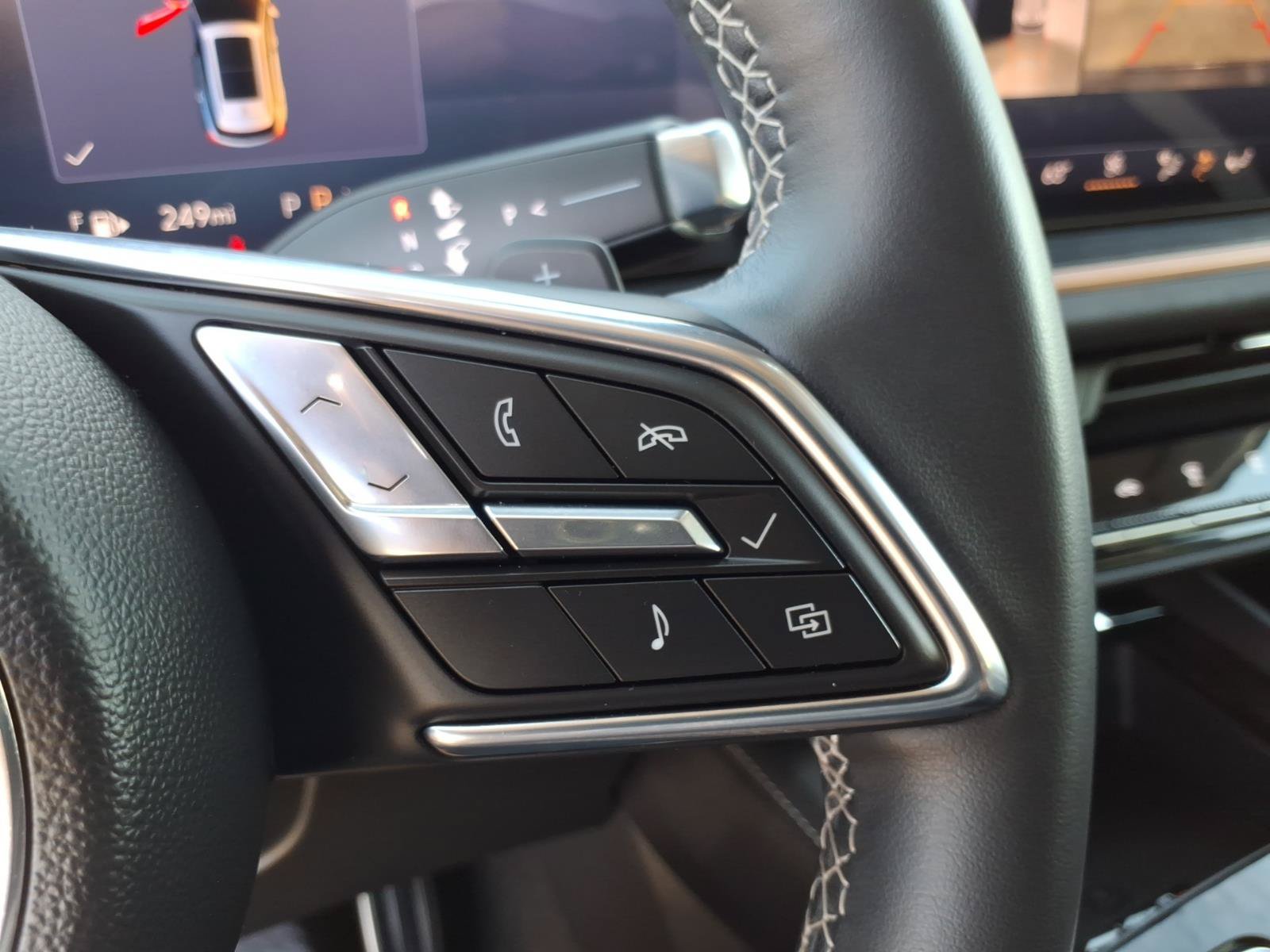 Used 2025 Buick Envision Sport Touring AWD/4WD image 24
