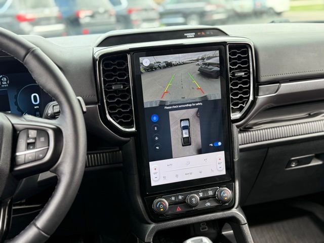 Certified 2025 Ford Ranger Lariat w/ Black Appearance Package image 16