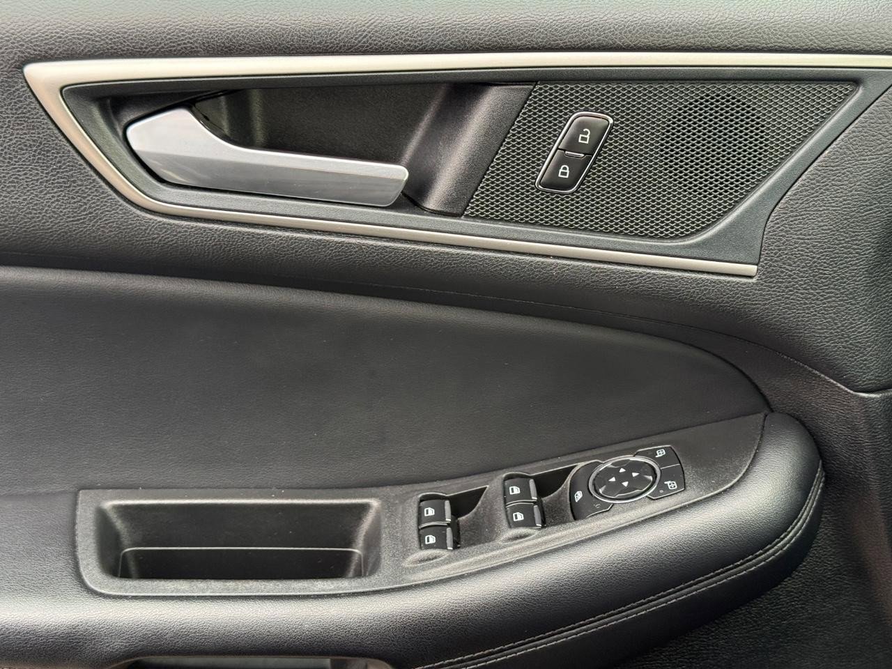 Certified 2024 Ford Edge SEL image 22