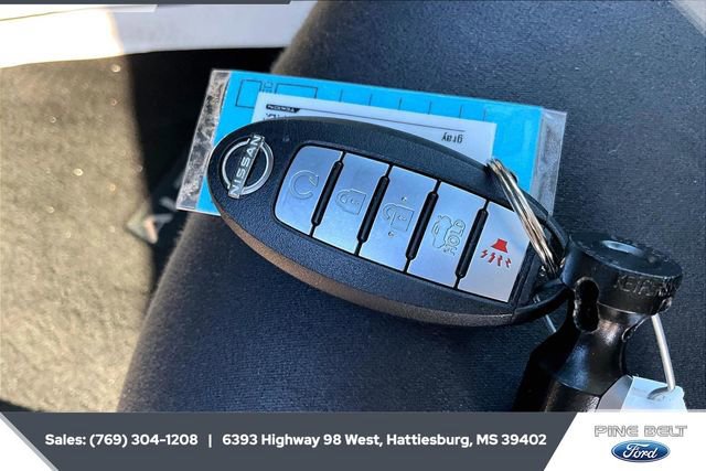 Used 2024 Nissan Altima 2.5 SV image 11