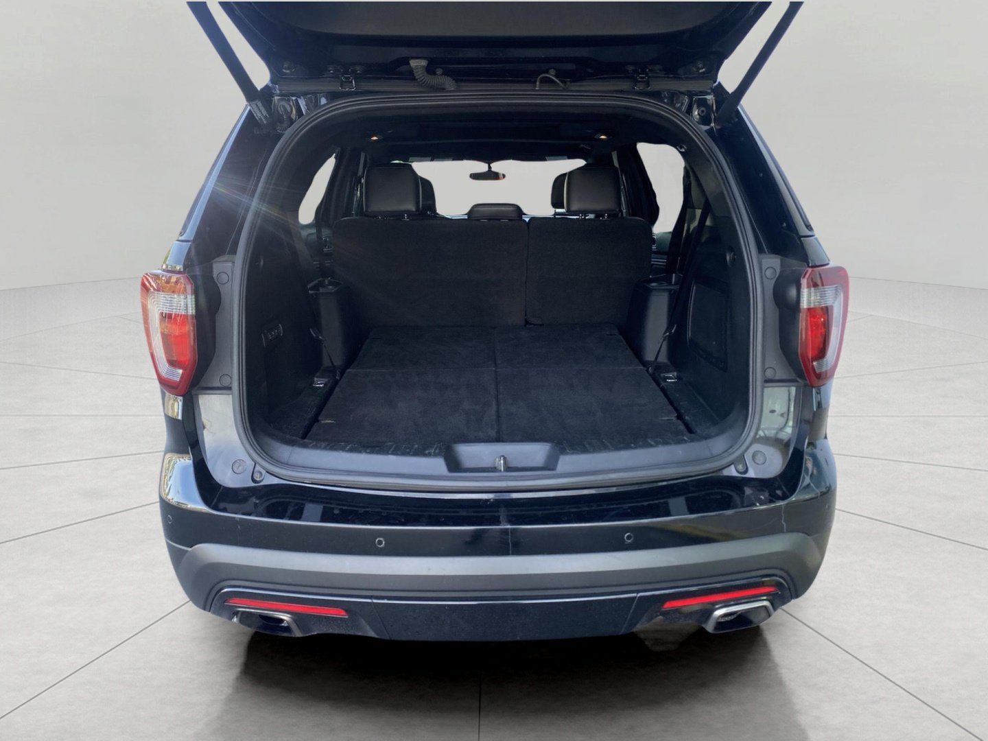 Certified 2017 Ford Explorer Sport AWD/4WD image 11