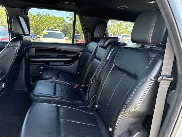 Certified 2021 Ford Expedition Max XLT image 21