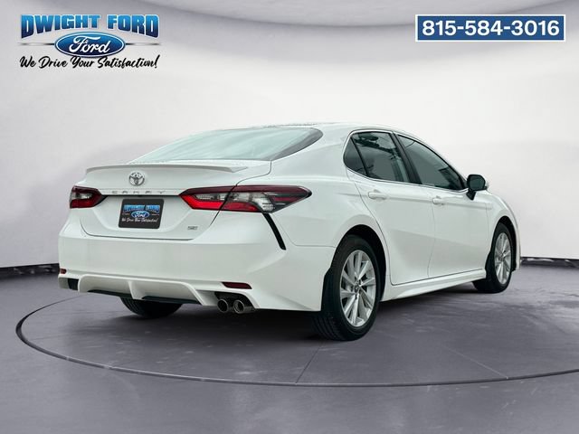 Used 2023 Toyota Camry SE FWD image 5