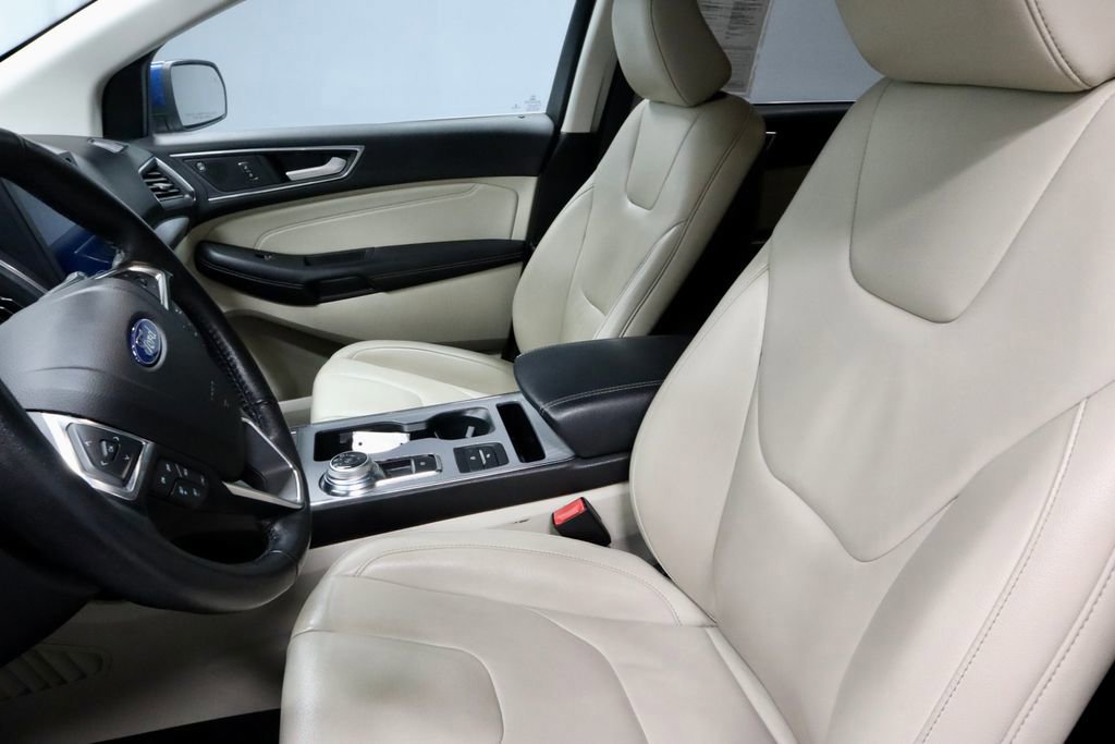 Certified 2021 Ford Edge Titanium w/ Cargo Accessory Package FWD image 23