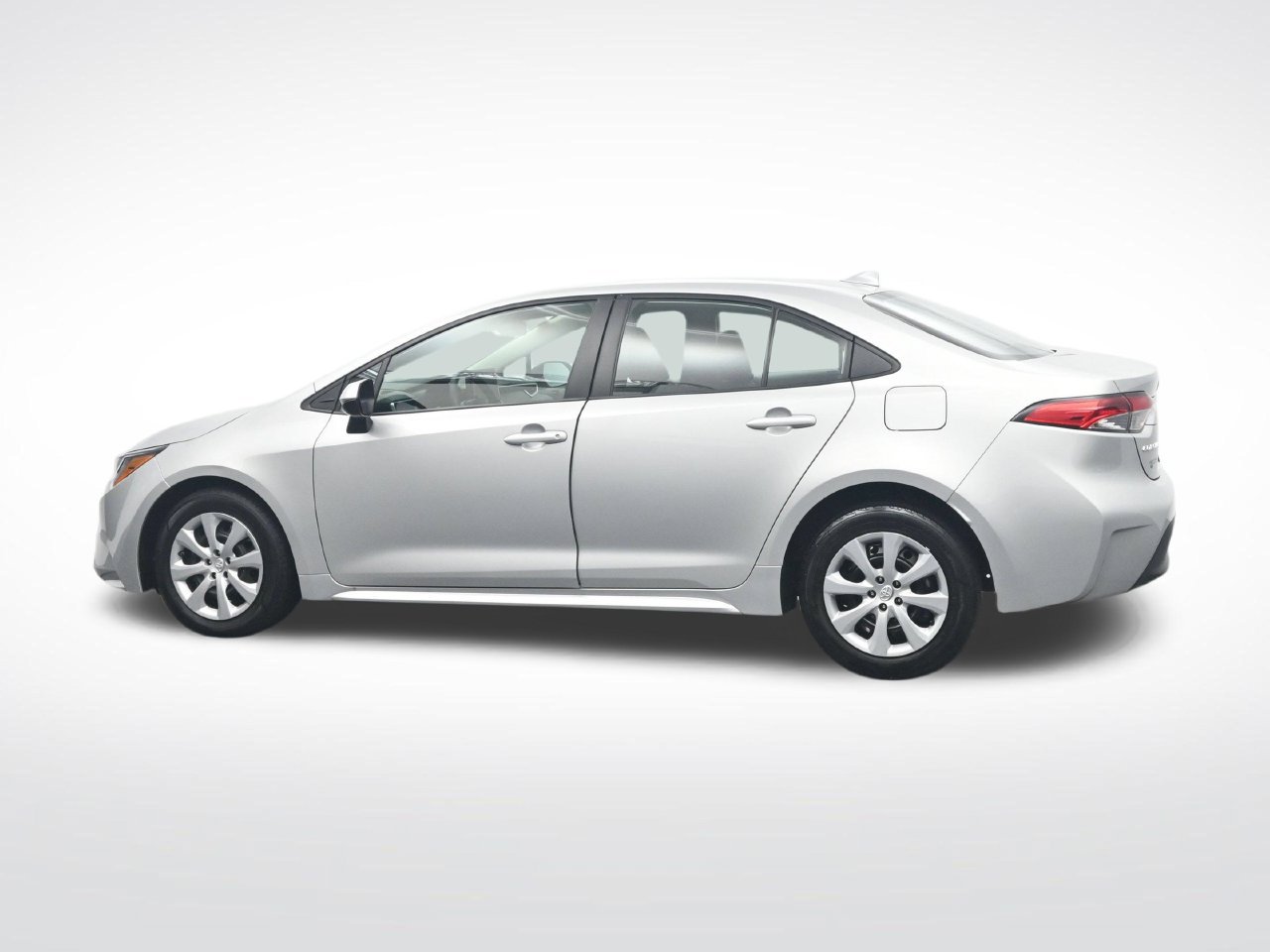 Used 2024 Toyota Corolla LE FWD image 10