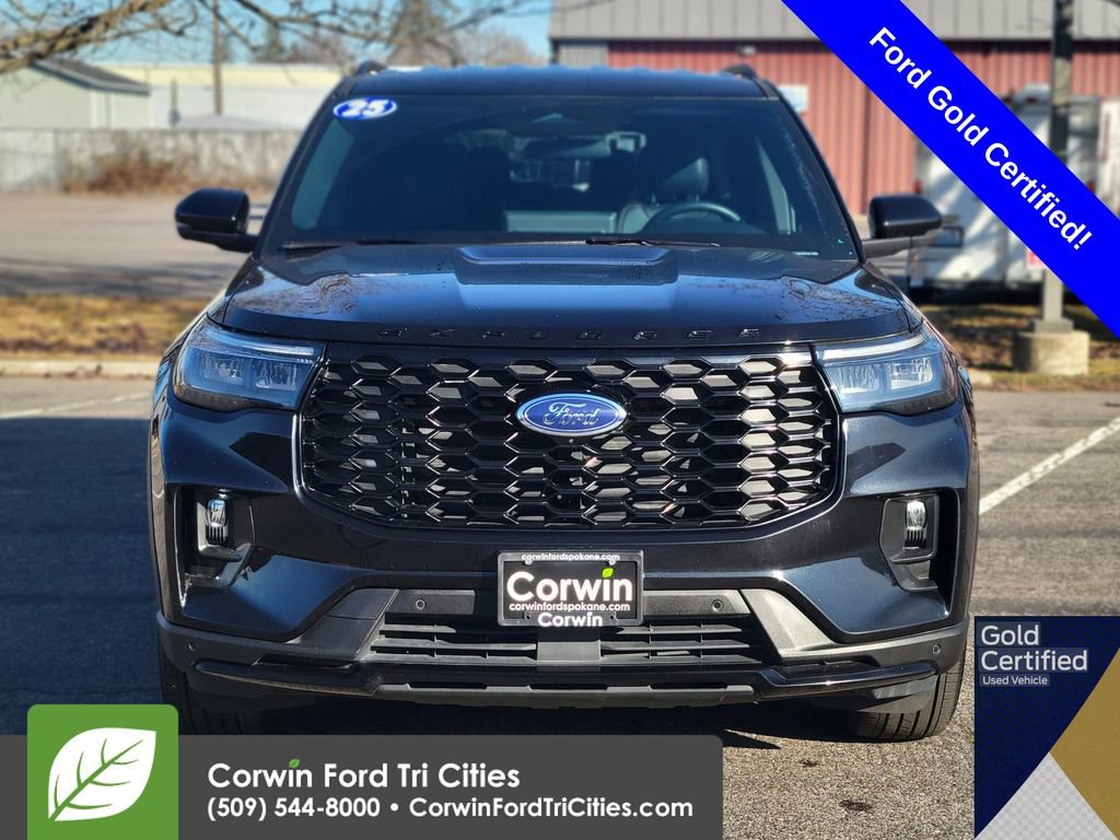 Certified 2025 Ford Explorer ST-Line AWD/4WD image 6