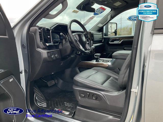 Used 2025 Chevrolet Silverado 1500 RST w/ RST All Star Premium Package AWD/4WD image 4
